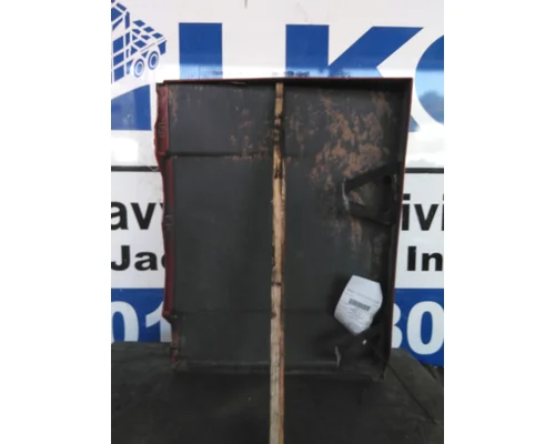 FREIGHTLINER CASCADIA 126 CAB SKIRTSIDE FAIRING