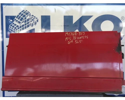 FREIGHTLINER CASCADIA 126 CAB SKIRT/SIDE FAIRING