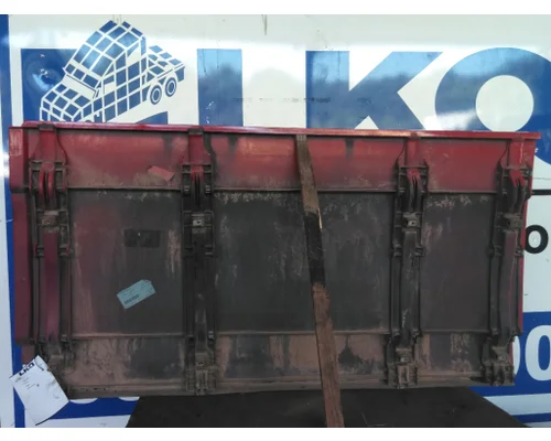 FREIGHTLINER CASCADIA 126 CAB SKIRTSIDE FAIRING