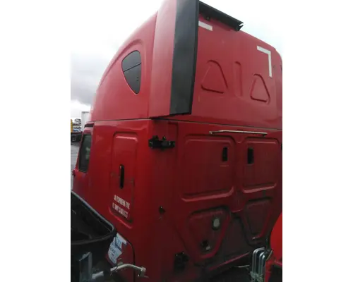 FREIGHTLINER CASCADIA 126 CAB
