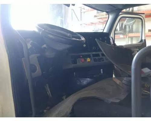 FREIGHTLINER CASCADIA 126 CAB