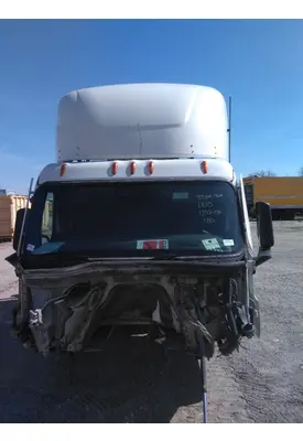 FREIGHTLINER CASCADIA 126 CAB