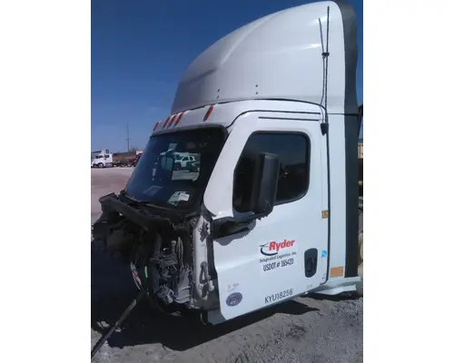FREIGHTLINER CASCADIA 126 CAB