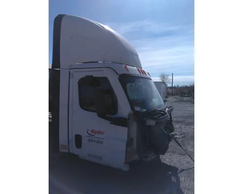 FREIGHTLINER CASCADIA 126 CAB