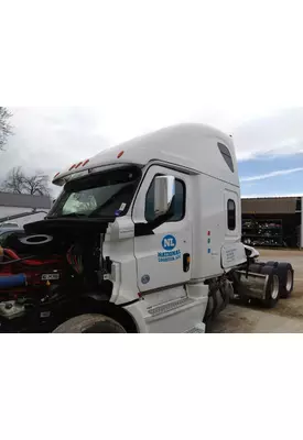 FREIGHTLINER CASCADIA 126 CAB