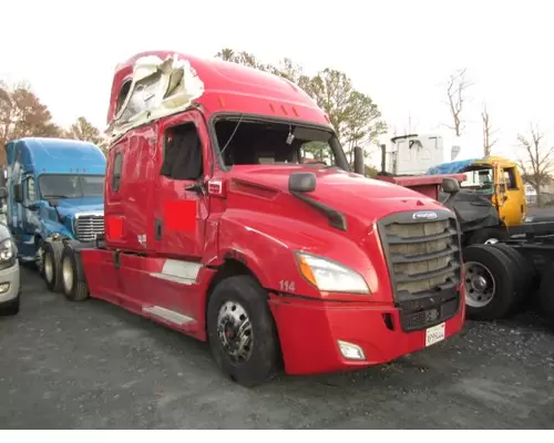 FREIGHTLINER CASCADIA 126 CAB