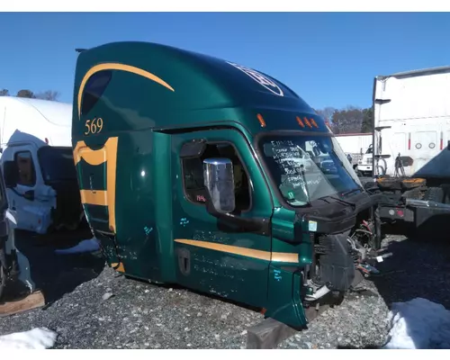FREIGHTLINER CASCADIA 126 CAB