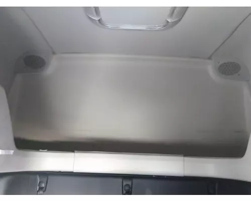 FREIGHTLINER CASCADIA 126 CAB