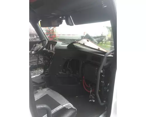 FREIGHTLINER CASCADIA 126 CAB