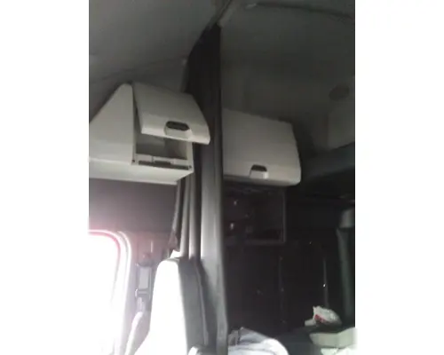 FREIGHTLINER CASCADIA 126 CAB