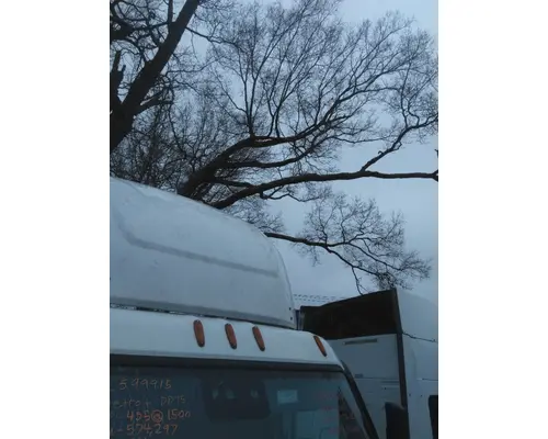 FREIGHTLINER CASCADIA 126 CAB