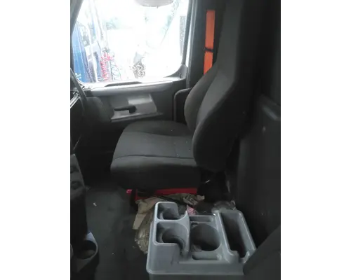 FREIGHTLINER CASCADIA 126 CAB