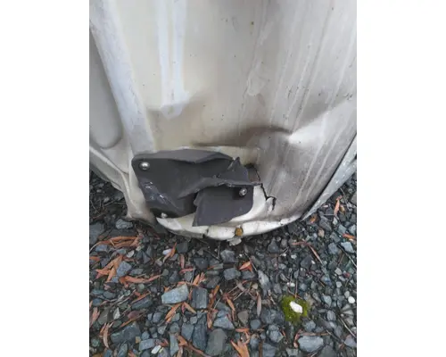 FREIGHTLINER CASCADIA 126 CAB