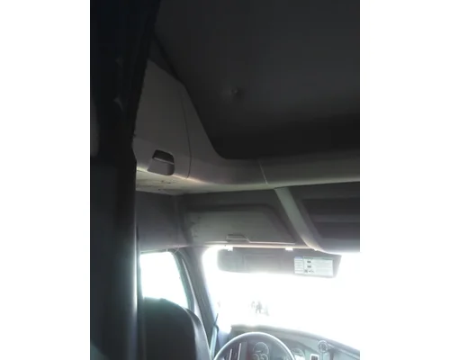 FREIGHTLINER CASCADIA 126 CAB