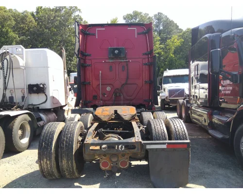 FREIGHTLINER CASCADIA 126 CAB