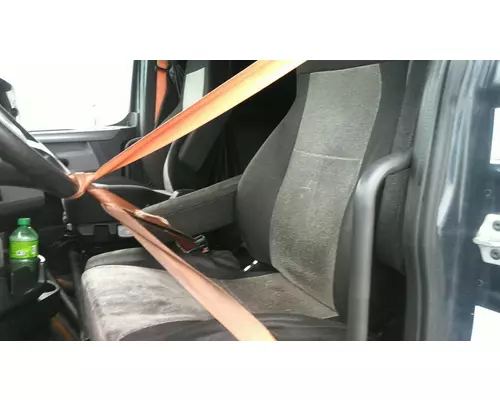 FREIGHTLINER CASCADIA 126 CAB