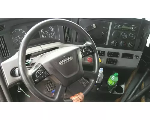 FREIGHTLINER CASCADIA 126 CAB