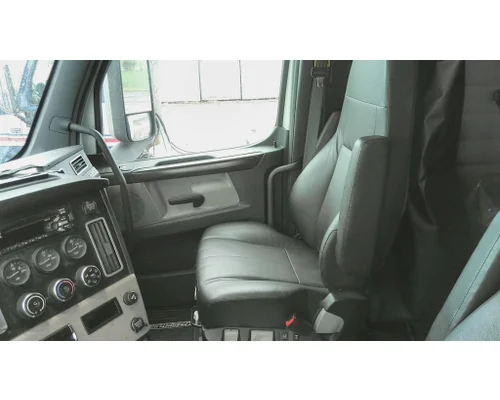FREIGHTLINER CASCADIA 126 CAB