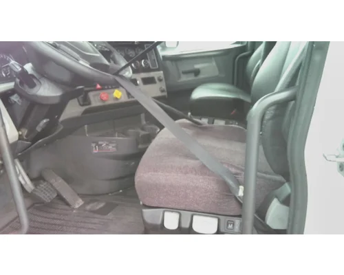 FREIGHTLINER CASCADIA 126 CAB