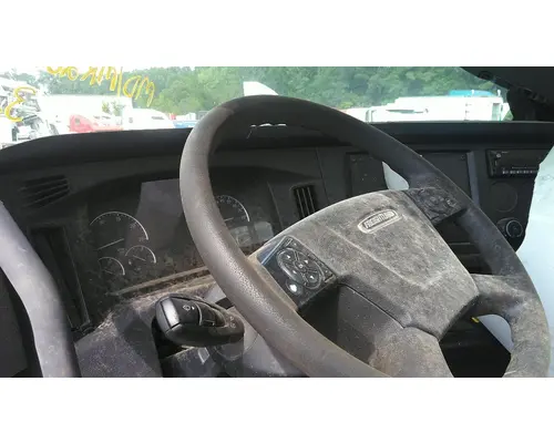 FREIGHTLINER CASCADIA 126 CAB