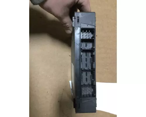FREIGHTLINER CASCADIA 126 CHASSIS CONTROL MODULE (CCM)