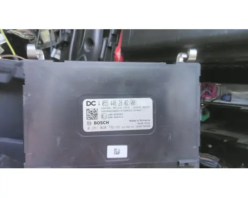 FREIGHTLINER CASCADIA 126 CHASSIS CONTROL MODULE (CCM)