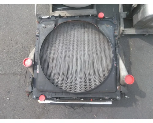 FREIGHTLINER CASCADIA 126 COOLING ASSEMBLY (RAD, COND, ATAAC)