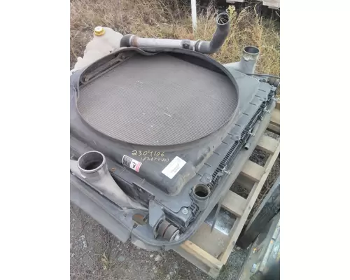 FREIGHTLINER CASCADIA 126 COOLING ASSEMBLY (RAD, COND, ATAAC)