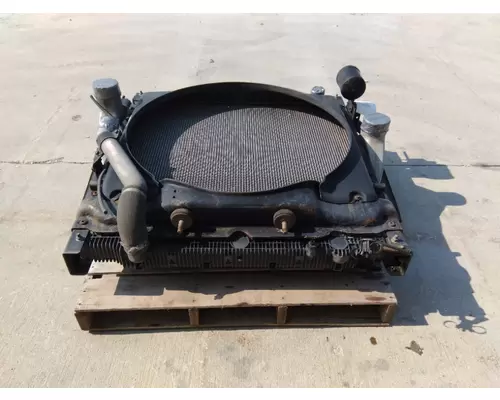 FREIGHTLINER CASCADIA 126 COOLING ASSEMBLY (RAD, COND, ATAAC)