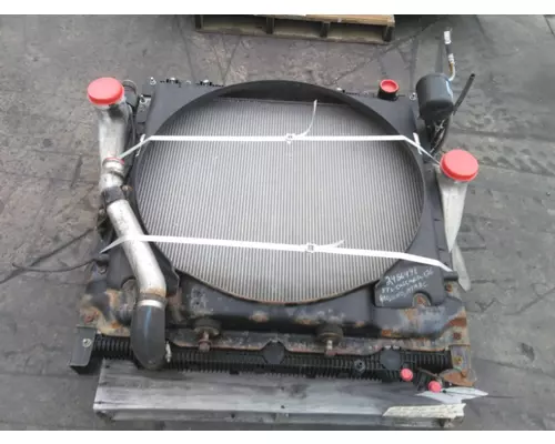 FREIGHTLINER CASCADIA 126 COOLING ASSEMBLY (RAD, COND, ATAAC)