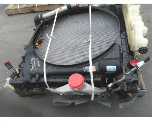 FREIGHTLINER CASCADIA 126 COOLING ASSEMBLY (RAD, COND, ATAAC)