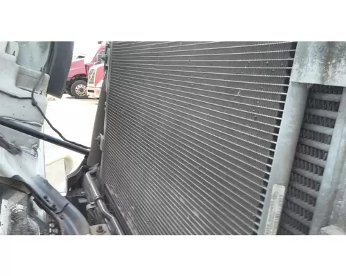 FREIGHTLINER CASCADIA 126 COOLING ASSEMBLY (RAD, COND, ATAAC)