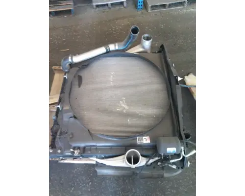 FREIGHTLINER CASCADIA 126 COOLING ASSEMBLY (RAD, COND, ATAAC)