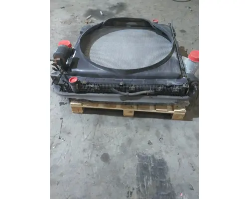 FREIGHTLINER CASCADIA 126 COOLING ASSEMBLY (RAD, COND, ATAAC)