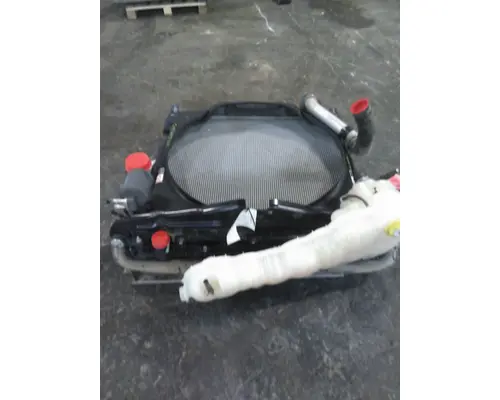 FREIGHTLINER CASCADIA 126 COOLING ASSEMBLY (RAD, COND, ATAAC)