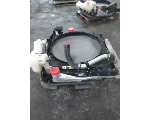 FREIGHTLINER CASCADIA 126 COOLING ASSEMBLY (RAD, COND, ATAAC)