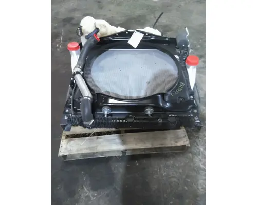 FREIGHTLINER CASCADIA 126 COOLING ASSEMBLY (RAD, COND, ATAAC)