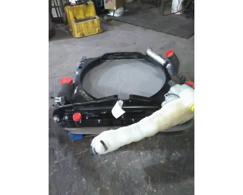 FREIGHTLINER CASCADIA 126 COOLING ASSEMBLY (RAD, COND, ATAAC)