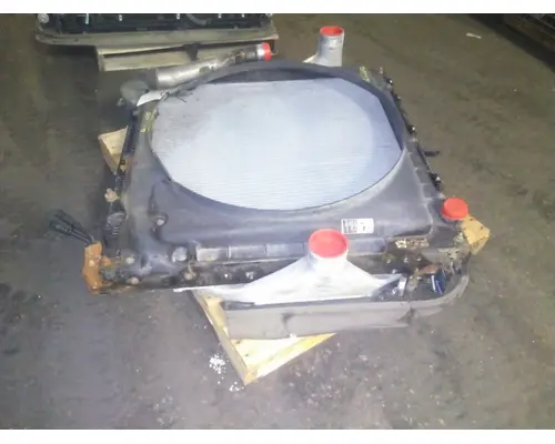 FREIGHTLINER CASCADIA 126 COOLING ASSEMBLY (RAD, COND, ATAAC)