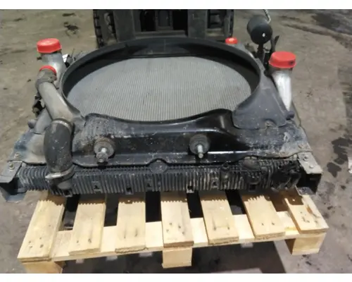 FREIGHTLINER CASCADIA 126 COOLING ASSEMBLY (RAD, COND, ATAAC)