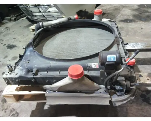 FREIGHTLINER CASCADIA 126 COOLING ASSEMBLY (RAD, COND, ATAAC)