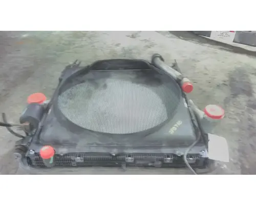 FREIGHTLINER CASCADIA 126 COOLING ASSEMBLY (RAD, COND, ATAAC)