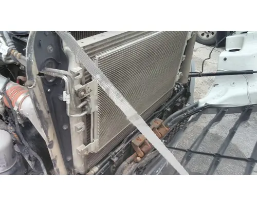 FREIGHTLINER CASCADIA 126 COOLING ASSEMBLY (RAD, COND, ATAAC)