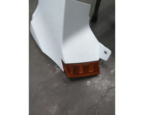 FREIGHTLINER CASCADIA 126 COWL