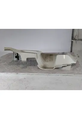 FREIGHTLINER CASCADIA 126 COWL
