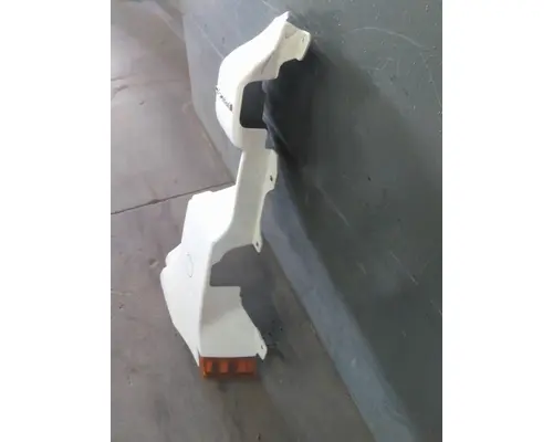 FREIGHTLINER CASCADIA 126 COWL