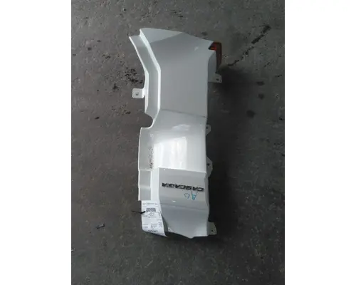 FREIGHTLINER CASCADIA 126 COWL