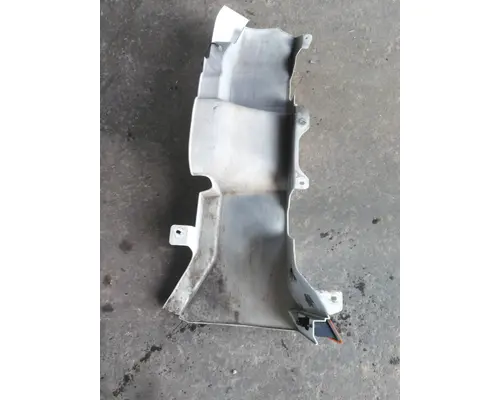 FREIGHTLINER CASCADIA 126 COWL