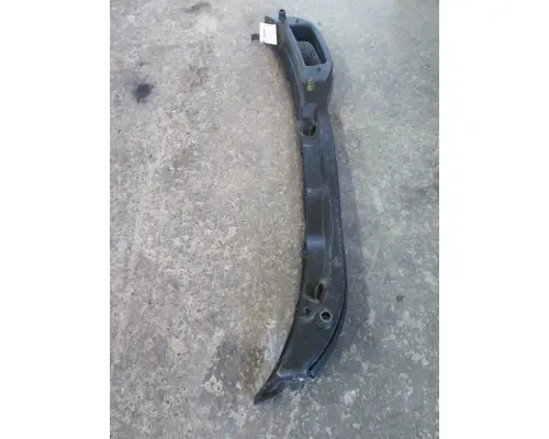 FREIGHTLINER CASCADIA 126 COWL
