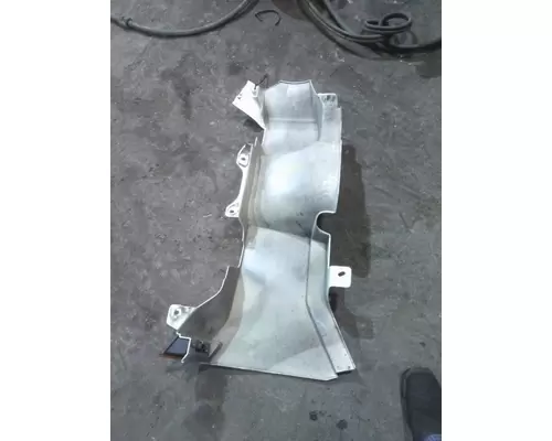FREIGHTLINER CASCADIA 126 COWL